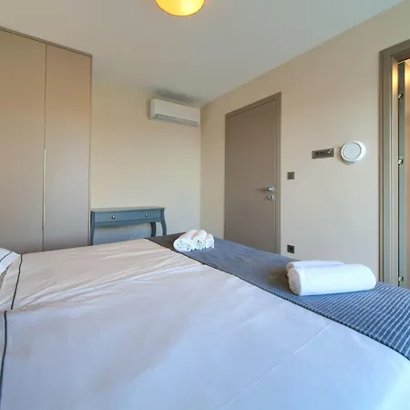 Tatil Evi Lana Mit Schwimmbad By Interhome *