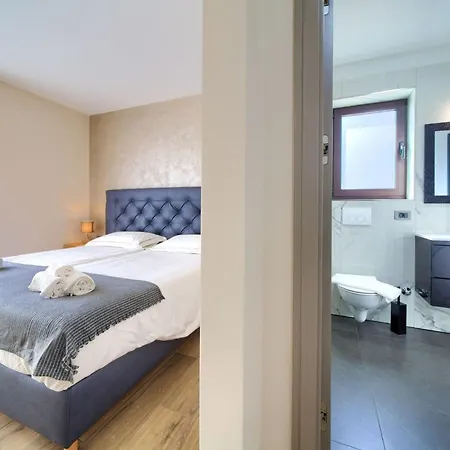 Tatil Evi Lana Mit Schwimmbad By Interhome Krk Town