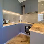 Ferienhaus Lana Mit Schwimmbad By Interhome