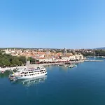Ferienhaus Lana Mit Schwimmbad By Interhome Krk Town